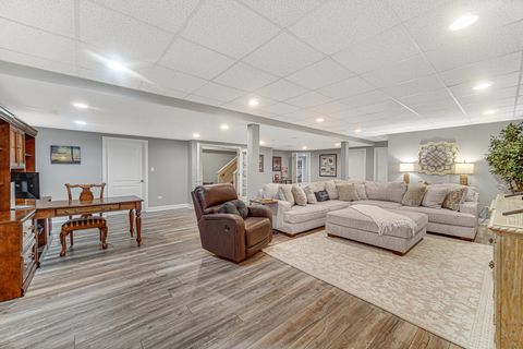 Tiny photo for 502 S Summit Street, Wheaton, IL 60187 (MLS # 12574266)