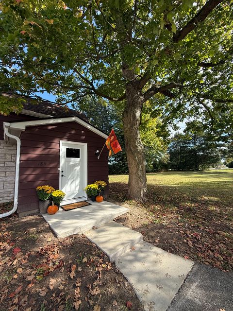 Tiny photo for 1866 Brickville Road, Sycamore, IL 60178 (MLS # 12487491)