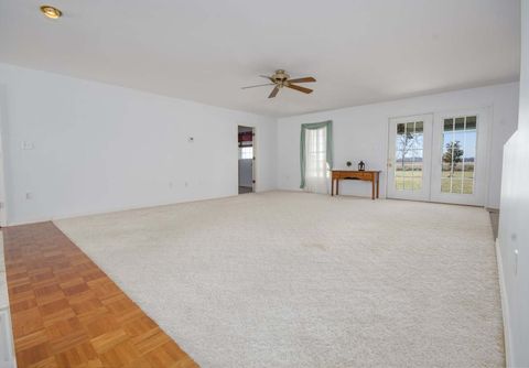 Tiny photo for 111 Hawthorn Estates Road, Salem, IL 62881 (MLS # EB459062)