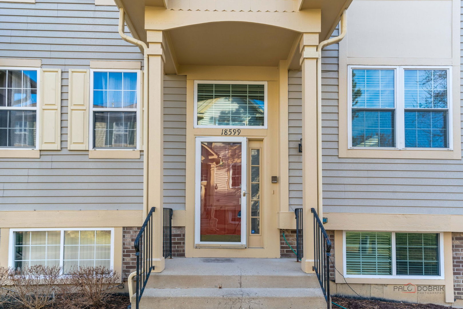 18599 W Sterling Court