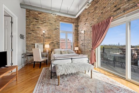 Tiny photo for 2117 W Belmont Avenue #4, Chicago, IL 60618 (MLS # 12607885)