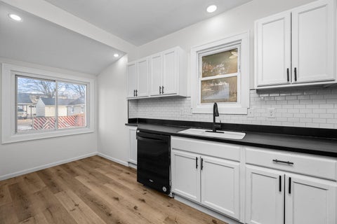 Tiny photo for 1916 31st Street A, Moline, IL 61265 (MLS # 12671247)