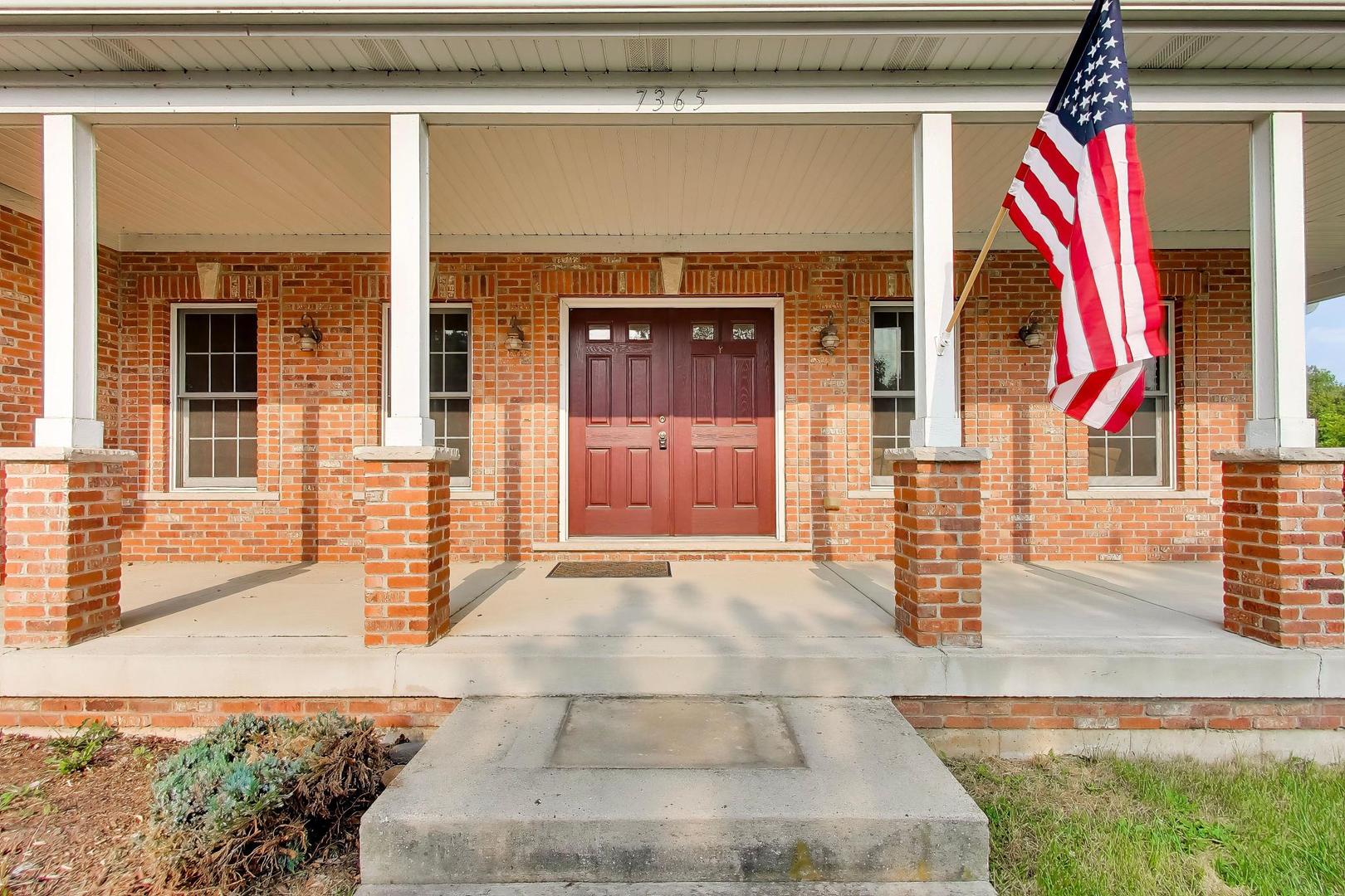 7365 English Oak Lane