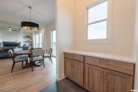 Tiny photo for 6830 Wilderness Pointe Drive, Bettendorf, IA 52722 (MLS # QC4269785)