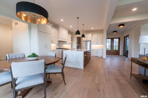 Tiny photo for 6830 Wilderness Pointe Drive, Bettendorf, IA 52722 (MLS # QC4269785)