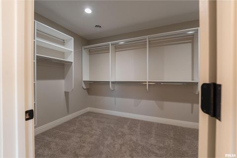 Tiny photo for 6830 Wilderness Pointe Drive, Bettendorf, IA 52722 (MLS # QC4269785)