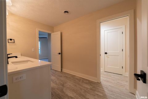 Tiny photo for 6830 Wilderness Pointe Drive, Bettendorf, IA 52722 (MLS # QC4269785)