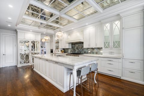 Tiny photo for 2054 N Mohawk Street, Chicago, IL 60614 (MLS # 12362778)