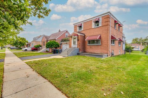 Tiny photo for 2320 S 22nd Avenue, Broadview, IL 60155 (MLS # 12335211)