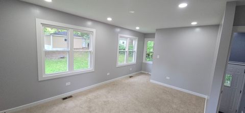 Tiny photo for 15407 Kenton Avenue, Oak Forest, IL 60452 (MLS # 12522304)