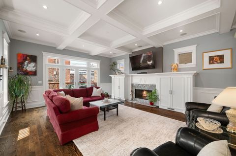 Tiny photo for 4740 N Hermitage Avenue, Chicago, IL 60640 (MLS # 12583809)