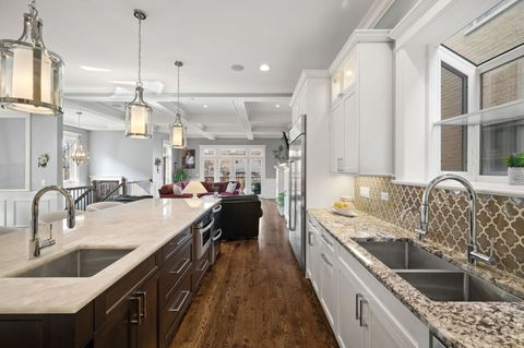 Tiny photo for 4740 N Hermitage Avenue, Chicago, IL 60640 (MLS # 12583809)