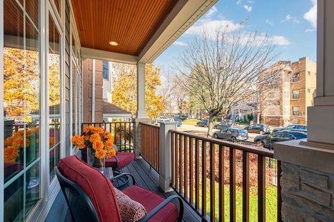 Tiny photo for 4740 N Hermitage Avenue, Chicago, IL 60640 (MLS # 12583809)