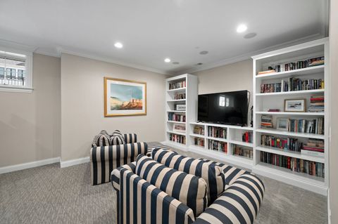 Tiny photo for 4740 N Hermitage Avenue, Chicago, IL 60640 (MLS # 12583809)