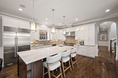 Tiny photo for 4740 N Hermitage Avenue, Chicago, IL 60640 (MLS # 12583809)