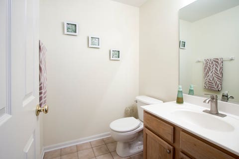 Tiny photo for 2 Providence Court, Cary, IL 60013 (MLS # 12643895)