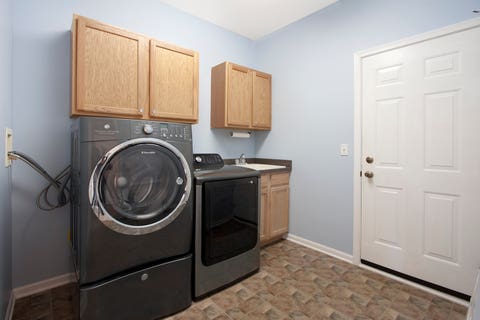 Tiny photo for 2 Providence Court, Cary, IL 60013 (MLS # 12643895)