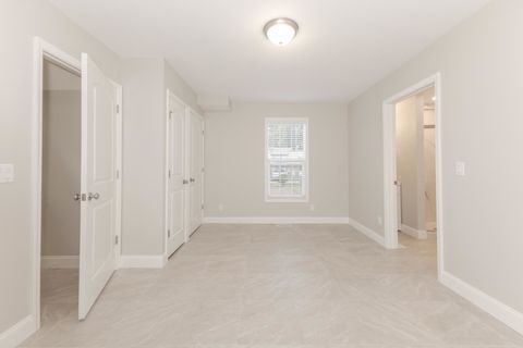 Tiny photo for 507 N Lee Street, Bloomington, IL 61701 (MLS # 12489719)