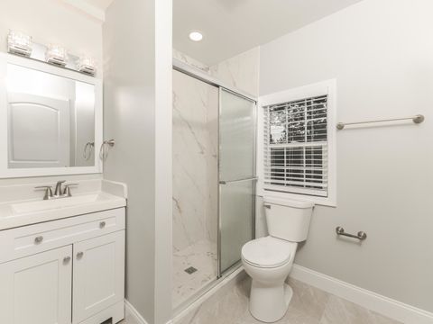 Tiny photo for 507 N Lee Street, Bloomington, IL 61701 (MLS # 12489719)