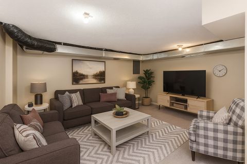 Tiny photo for 507 N Lee Street, Bloomington, IL 61701 (MLS # 12489719)