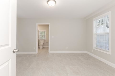 Tiny photo for 507 N Lee Street, Bloomington, IL 61701 (MLS # 12489719)
