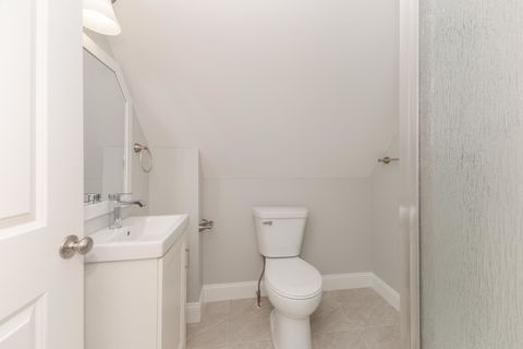 Tiny photo for 507 N Lee Street, Bloomington, IL 61701 (MLS # 12489719)