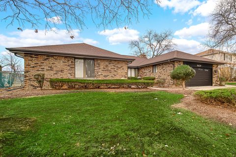 A home in Mount Prospect