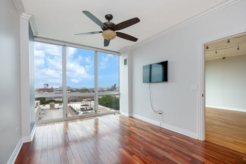 Tiny photo for 1845 S MICHIGAN Avenue #904, Chicago, IL 60616 (MLS # 12751681)