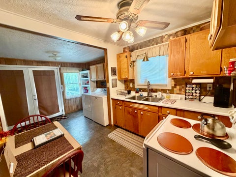 Tiny photo for 609 NW 6th Street, Aledo, IL 61231 (MLS # 12734893)