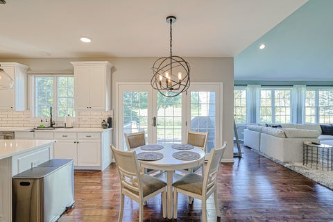 Tiny photo for 7 Tournament Drive S, Hawthorn Woods, IL 60047 (MLS # 12774270)