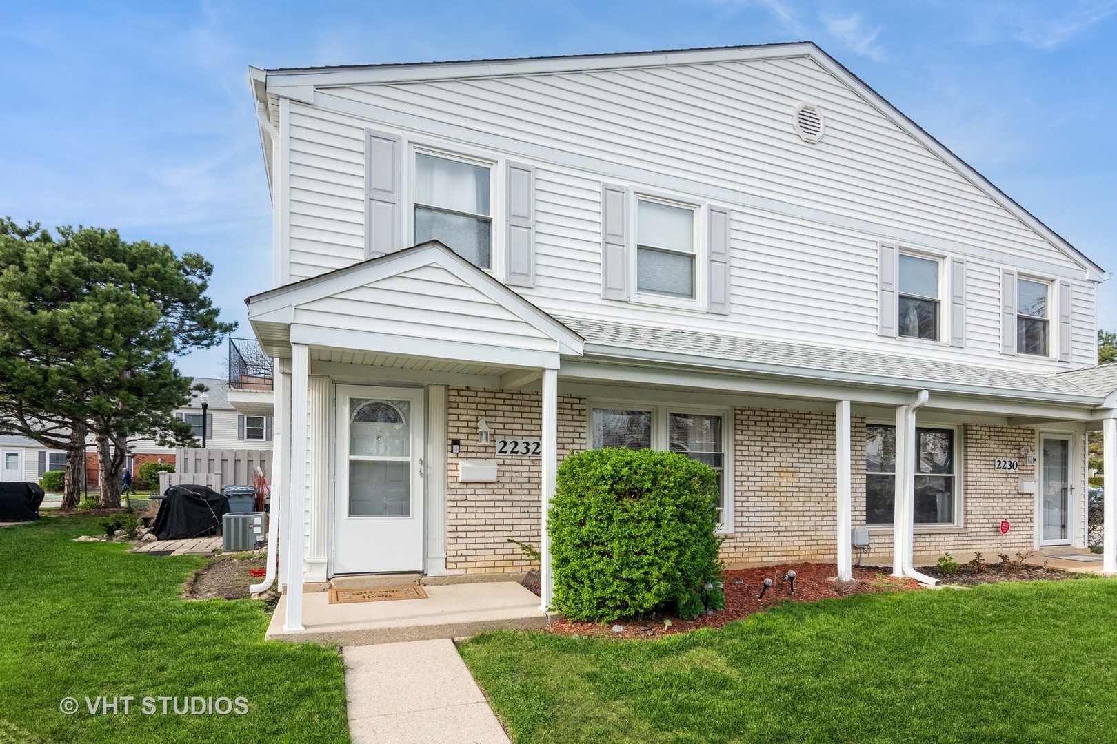 2232 Glenview Court 2232