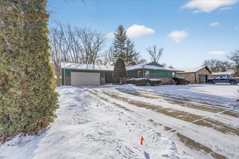 Tiny photo for 5103 Brookview Road, Rockford, IL 61107 (MLS # 12552153)