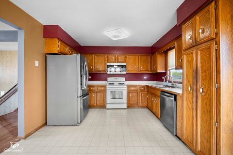 Tiny photo for 6907 Manchester Drive, Plainfield, IL 60586 (MLS # 12600221)