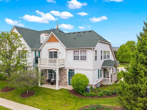 Tiny photo for 377 Bay Tree Circle, Vernon Hills, IL 60061 (MLS # 12649018)
