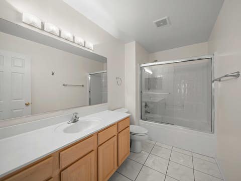 Tiny photo for 377 Bay Tree Circle, Vernon Hills, IL 60061 (MLS # 12649018)