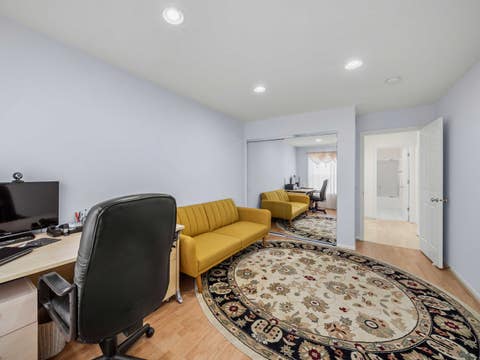 Tiny photo for 377 Bay Tree Circle, Vernon Hills, IL 60061 (MLS # 12649018)