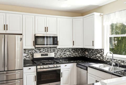 Tiny photo for 4003 Boone Creek Circle, McHenry, IL 60050 (MLS # 12720950)