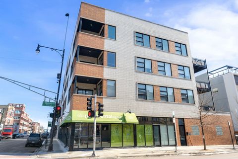 Photo of 1555 N WOOD Street #201, Chicago, IL 60622 (MLS # 12638411)