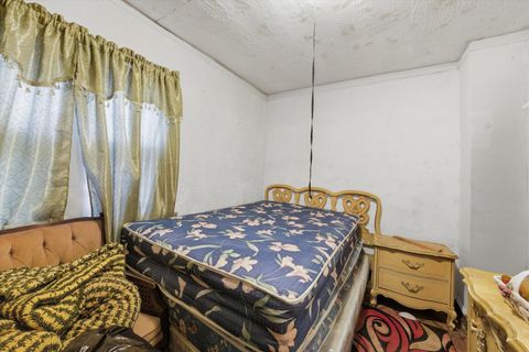 Tiny photo for 5950 S Marshfield Avenue, Chicago, IL 60636 (MLS # 12618038)
