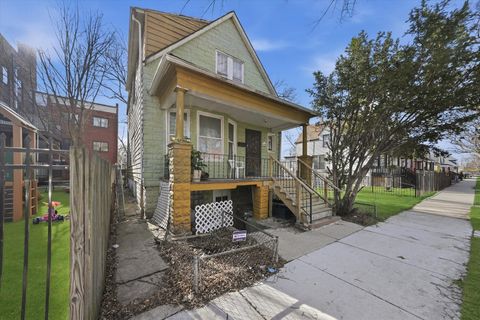Tiny photo for 5950 S Marshfield Avenue, Chicago, IL 60636 (MLS # 12618038)
