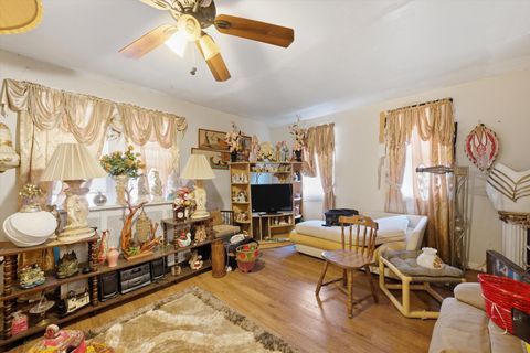 Tiny photo for 5950 S Marshfield Avenue, Chicago, IL 60636 (MLS # 12618038)