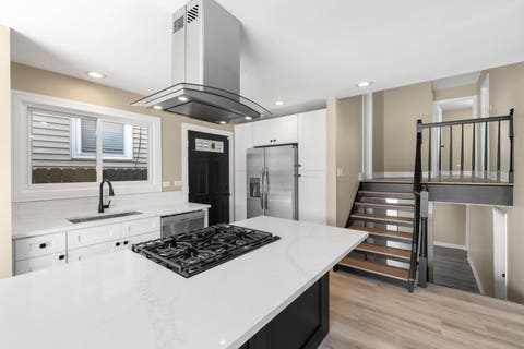 Tiny photo for 5024 S Lockwood Avenue, Chicago, IL 60638 (MLS # 12720781)