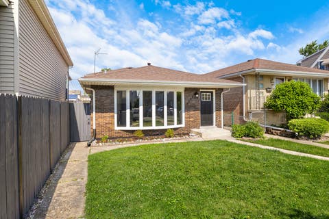 Tiny photo for 5024 S Lockwood Avenue, Chicago, IL 60638 (MLS # 12720781)
