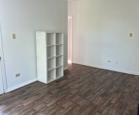 Tiny photo for 6800 S Dante Avenue #3, Chicago, IL 60637 (MLS # 12683554)
