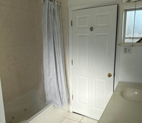 Tiny photo for 6800 S Dante Avenue #3, Chicago, IL 60637 (MLS # 12683554)