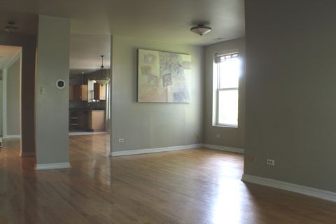 Tiny photo for 6800 S Dante Avenue #3, Chicago, IL 60637 (MLS # 12683554)