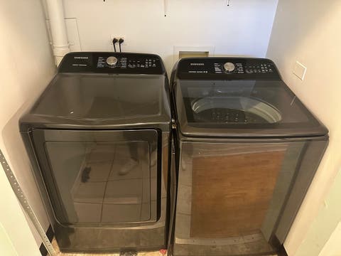 Tiny photo for 6800 S Dante Avenue #3, Chicago, IL 60637 (MLS # 12683554)