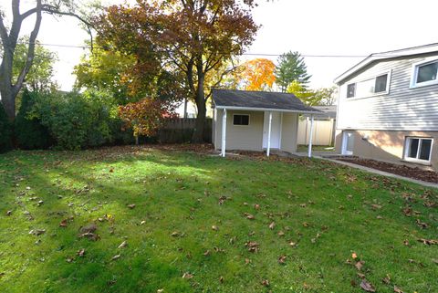 Tiny photo for 203 Valerie Court, Glenview, IL 60025 (MLS # 12608018)