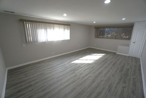 Tiny photo for 203 Valerie Court, Glenview, IL 60025 (MLS # 12608018)