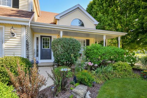 Tiny photo for 39W644 Harvey Square, Geneva, IL 60134 (MLS # 12507894)